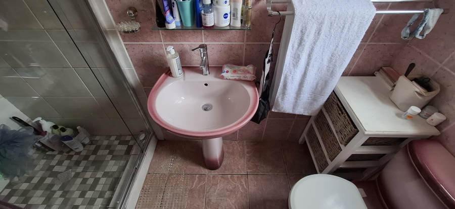 To Let 3 Bedroom Property for Rent in D
